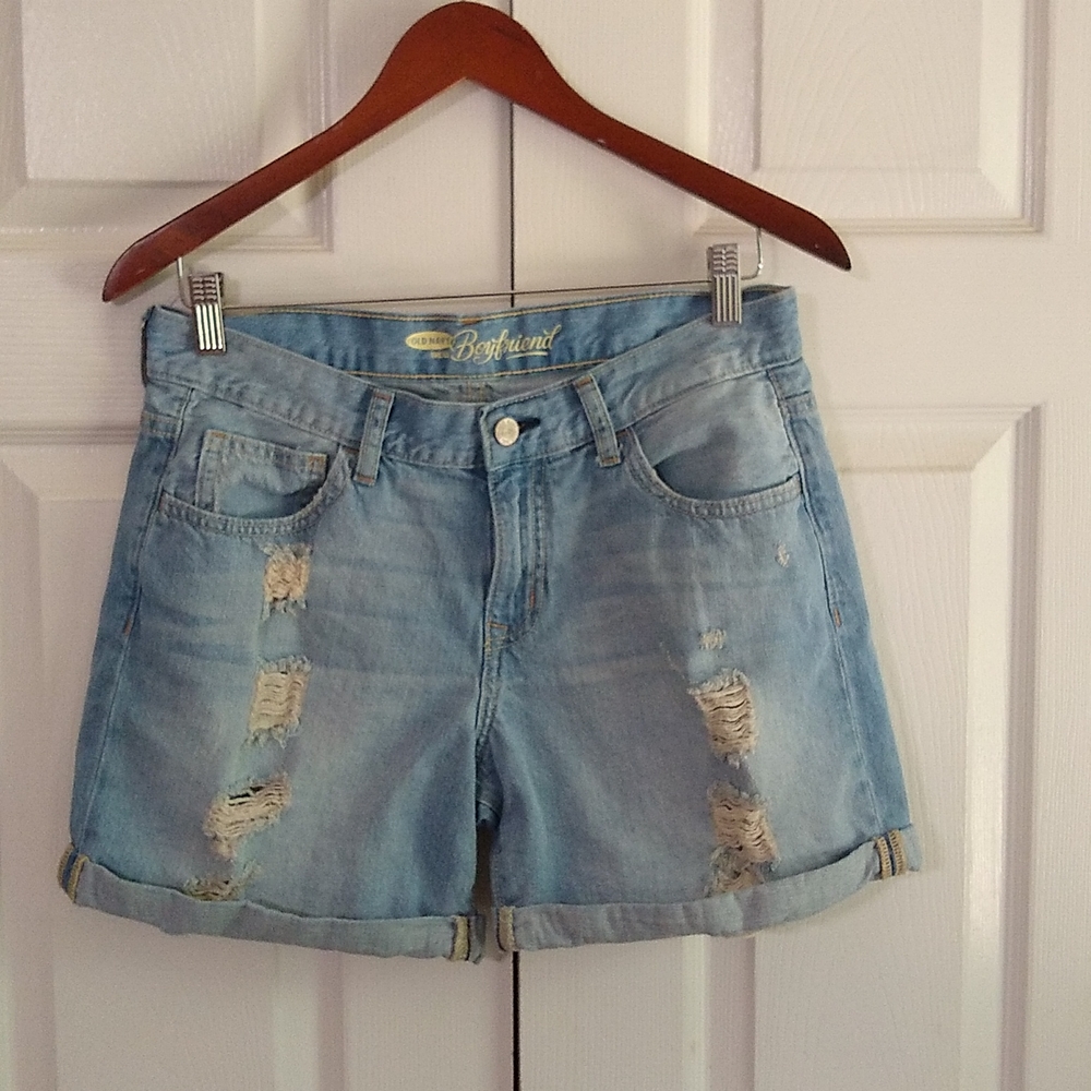 Old Navy boyfriend jeans shorts size 2